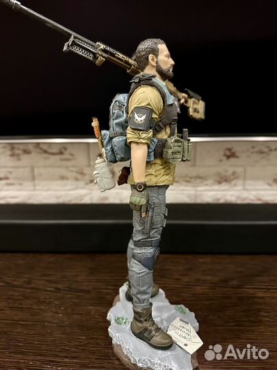 Фигурка Division 2 Brian Johnson Agent 25см