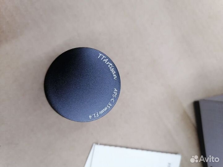 Объектив TTartisan 35 мм F1.4 APS-C для micro 4/3