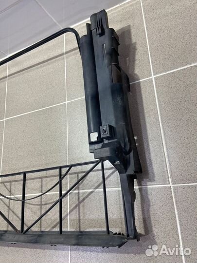 Рамка радиатора BMW X5 E53