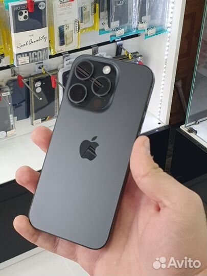 iPhone 15 Pro, 256 ГБ