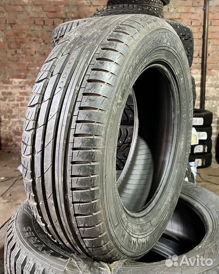 Nokian Tyres Hakka H 185/65 R14 90H