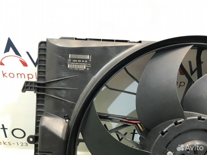 Диффузор радиатора Mercedes-Benz E-350 W212 272980