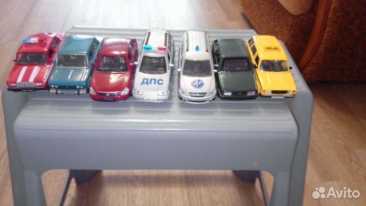 Продам модели,полку