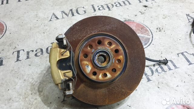 Ступица левая Volkswagen Tiguan 5N1 CAW 2010