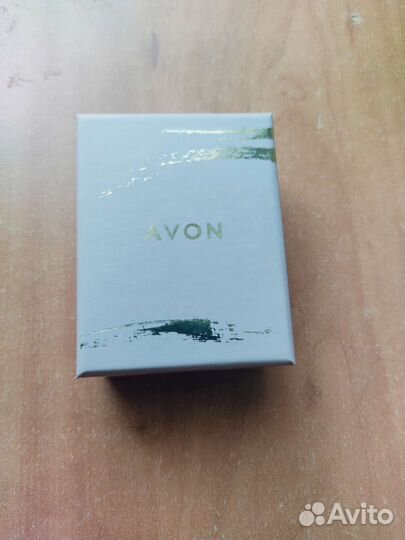 Серьги новые Avon
