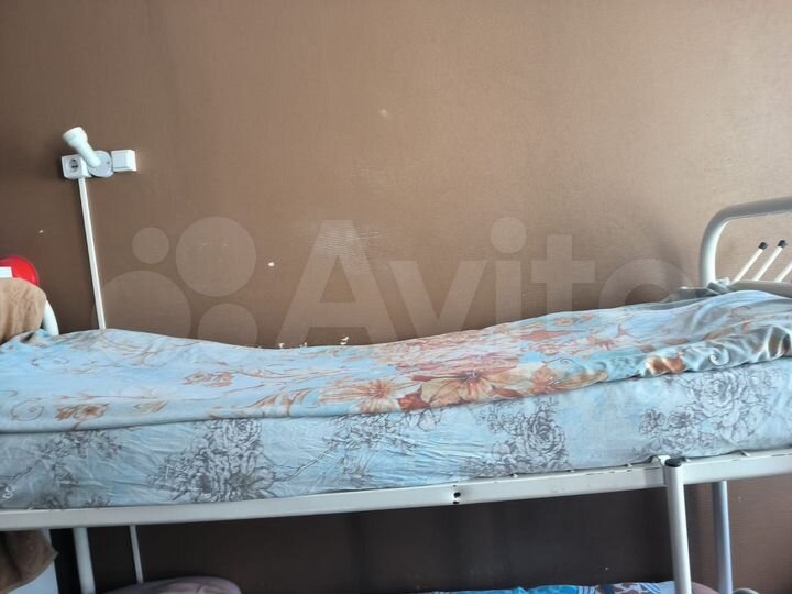 Комната 12 м², 1/4 эт.