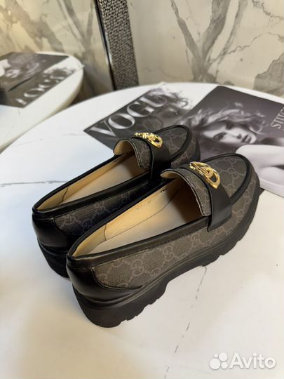 Лоферы женские 36