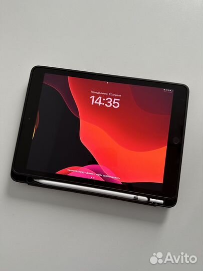 iPad 7 2019 + Apple Pencil 1