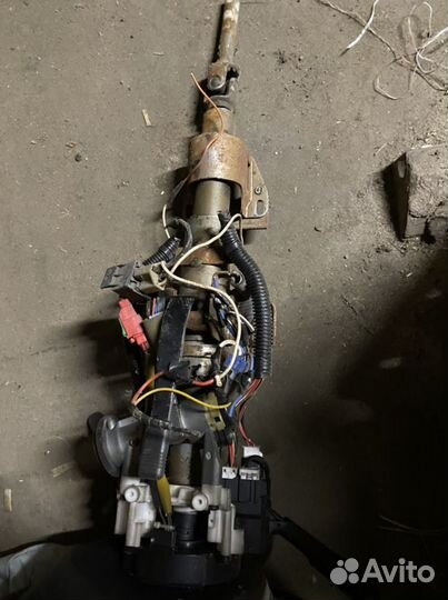 Рулевая колонка Mitsubishi carisma