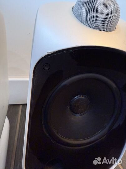 Колонки Bowers & Wilkins (B&W) LM1