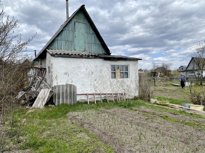 Участок 4 сот. (СНТ, ДНП)