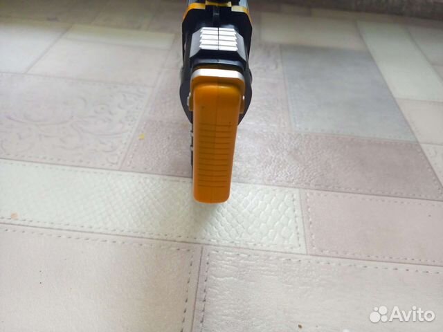 Игрушечный автомат