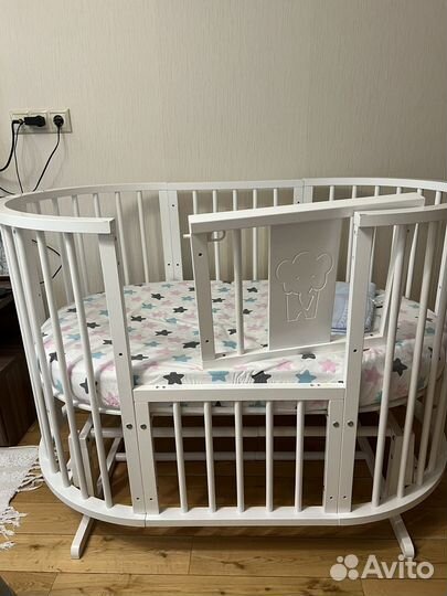 Детская кровать трансформер овальная