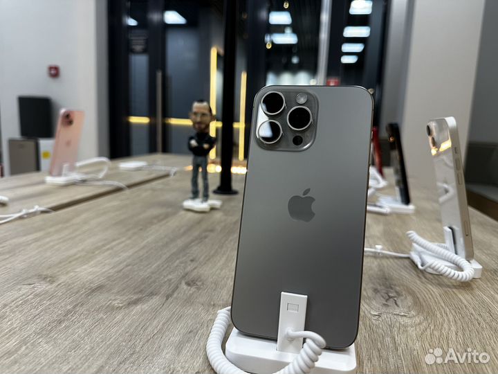 iPhone 15 Pro Max, 256 ГБ