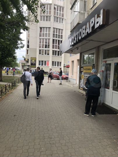 Торговое помещение 161 кв.м свободного назначения