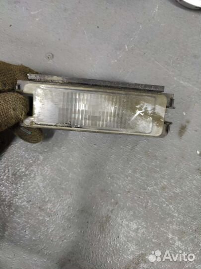 Подсветка заднего номера Renault Logan, Sandero