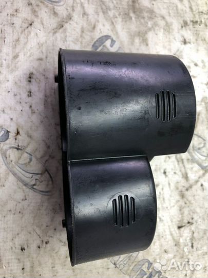 Подстаканник Nissan Murano Z50