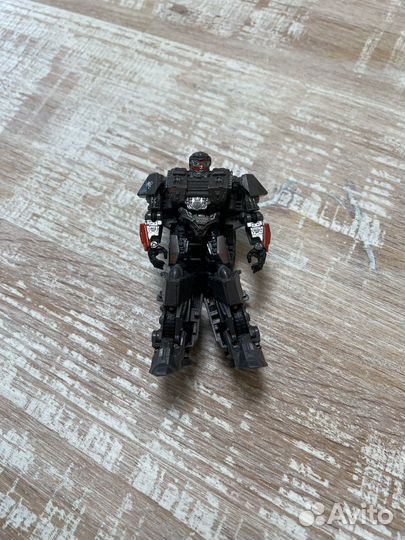 Робот трансформер hasbro в хорошем качестве