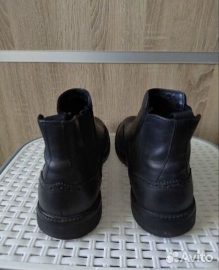 Челси Thomas Munz