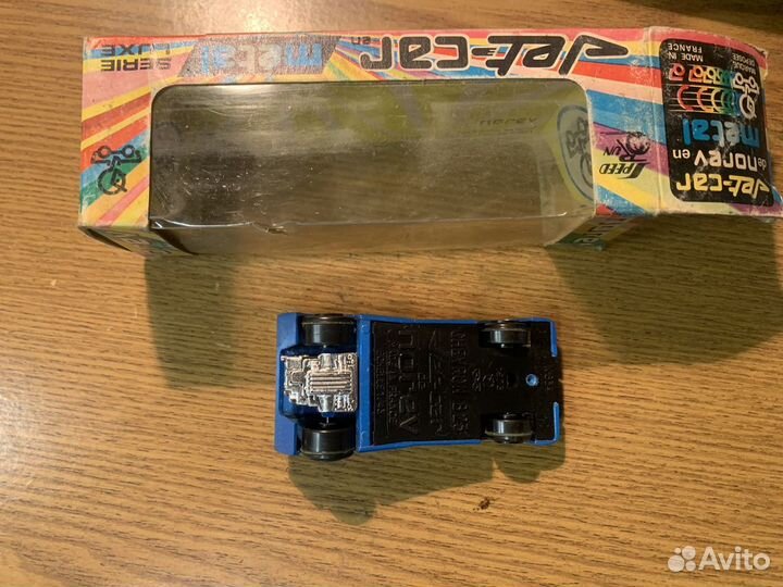 Модель авто 1:43 Norev chevron B23 France