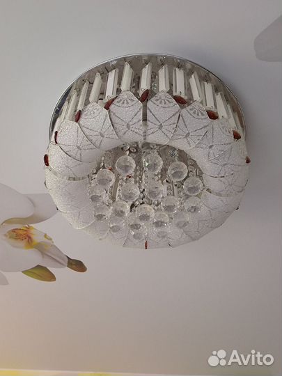 Люстра потолочная бу