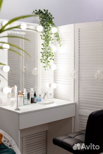 Бровист, brow-мастер