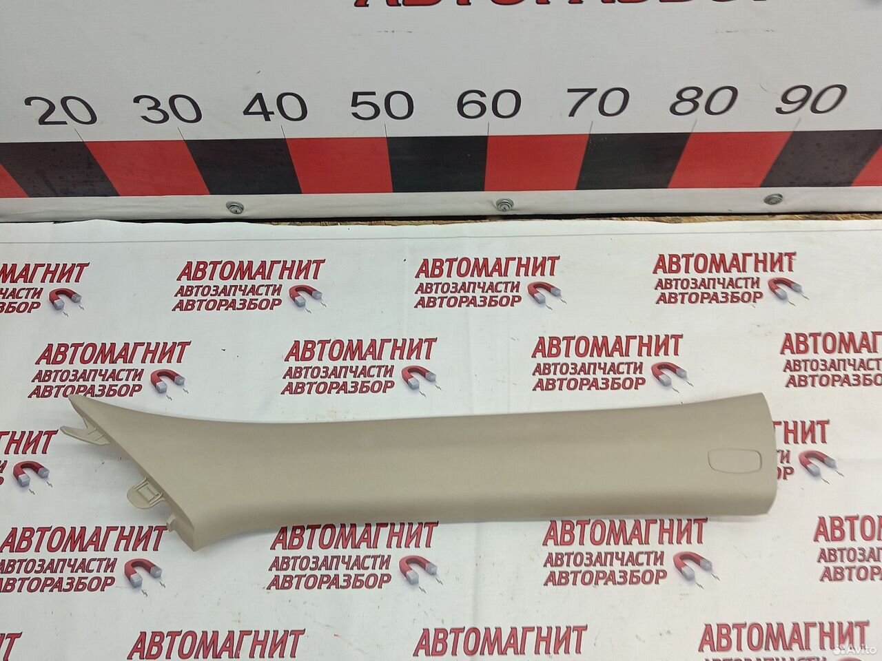 Обшивка стойки лобового стекла Geely Atlas NL3