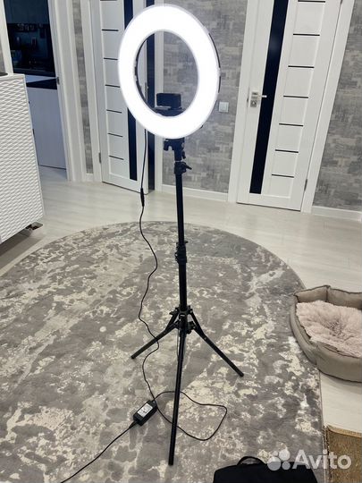 Кольцевая лампа 33 см