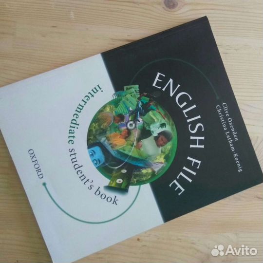 Книга English file
