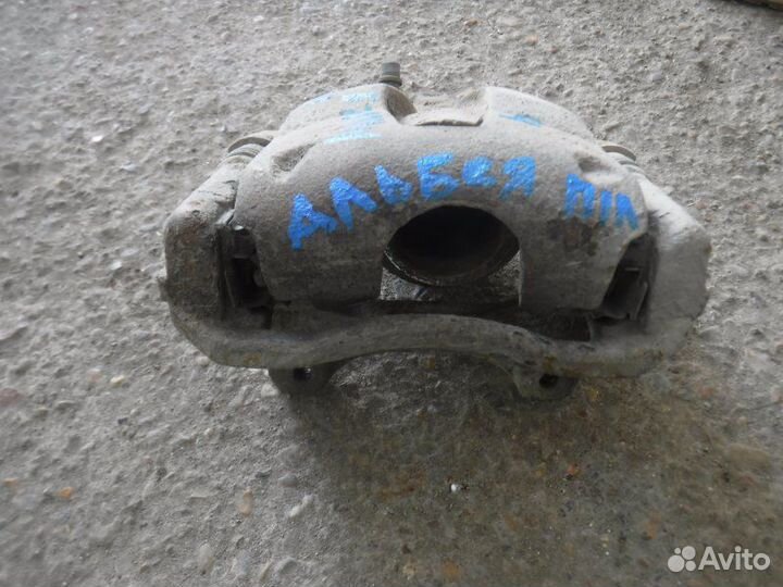 Суппорт передний левый Fiat Albea 1.4 2008