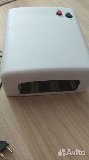 Уф лампа для ногтей