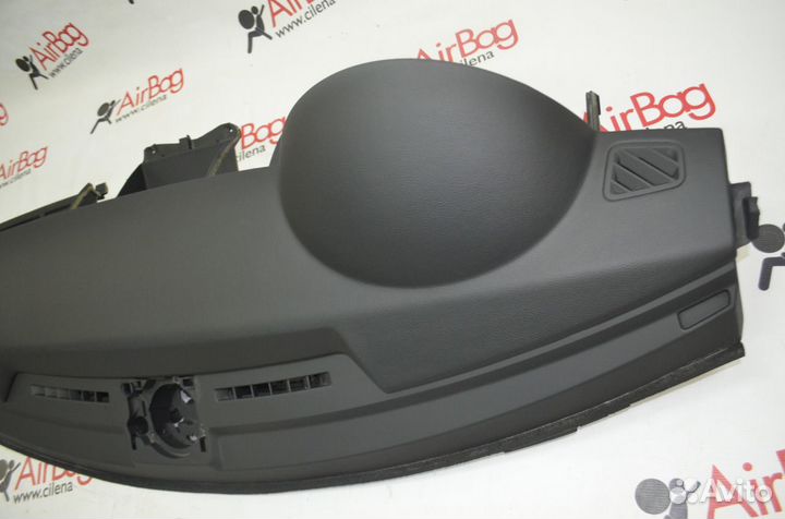 Торпедо панель приборов Land Rover