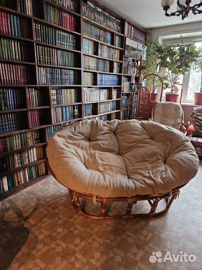 Диванчик из ротанна