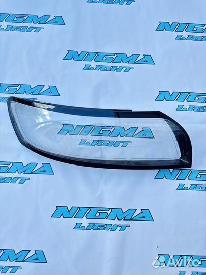 Стекло фары volvo S40 (2004-2012)