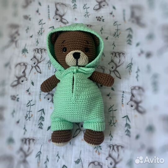 Вязаная игрушка Мишка Тедди