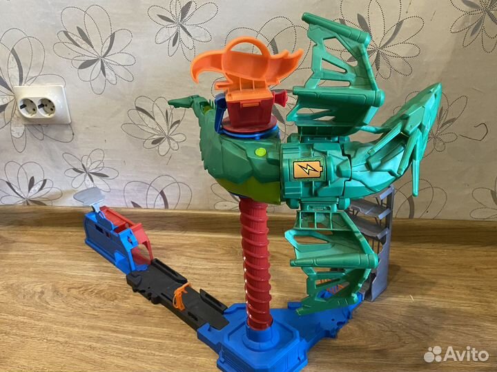 Игровой набор hot wheels атака дракона