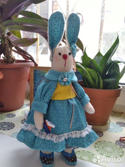 Зайка текстильная интерьерная игрушка