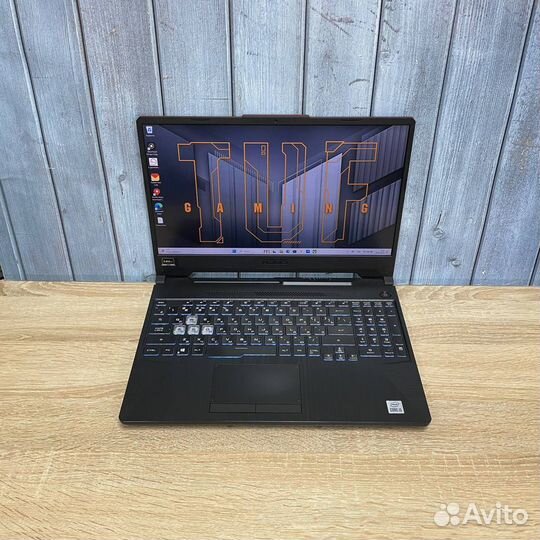 Игровой ноутбук Asus Core i5, 16Gb, GTX1650Ti