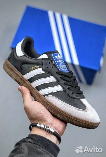 Adidas clover samba OG