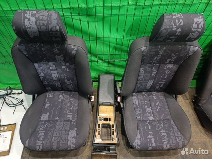 Сиденья (Комплект) Mercedes Benz E240 W210 112.911