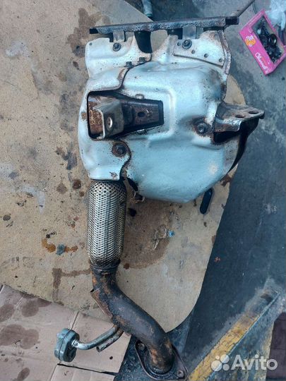 Коллектор выпускной Mazda 3 BM