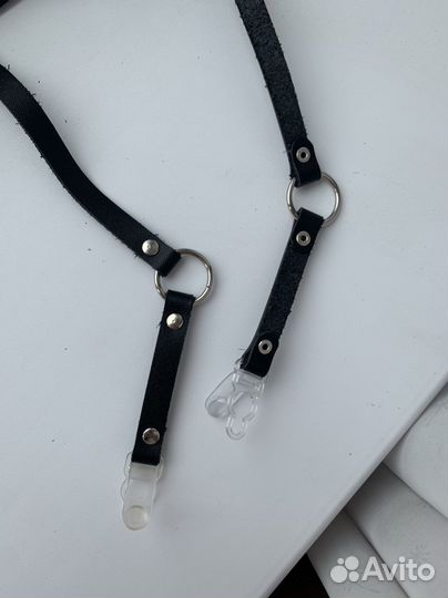 Кожаный пояс для чулок 90 см