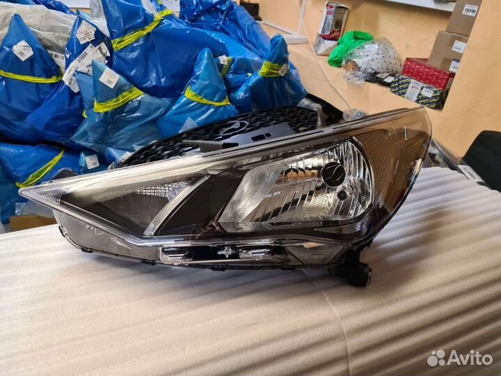 Фара Hyundai Solaris 2 рестайлинг 2020