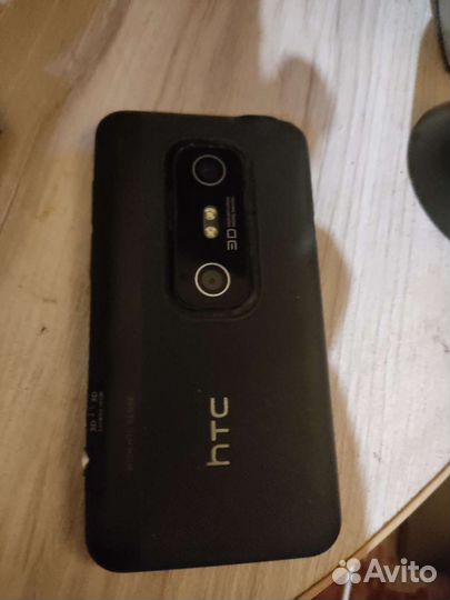 Телефон HTC evo 3d