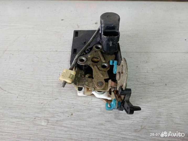 Замок двери задний правый Chevrolet Lacetti F14D3