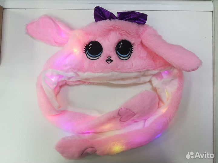 Шапка Зайка с двигающимися ушами и подсветкой роз