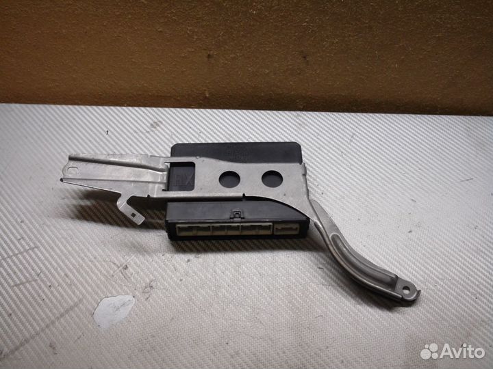 Модуль двери передний правый Лексус лс 460 600