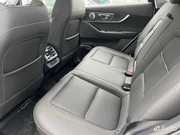 Chery Tiggo 7 Pro Max 1.6 AMT, 2025