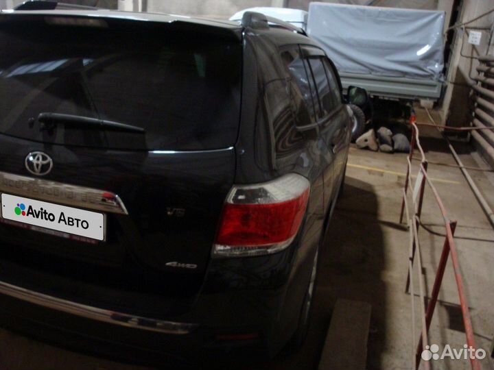 Toyota Highlander 3.5 AT, 2011, 766 181 км