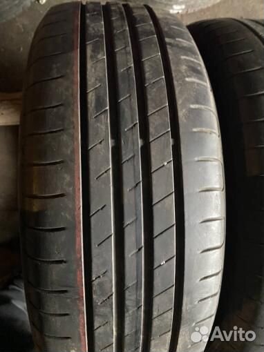 Goodyear EfficientGrip 215/50 R17